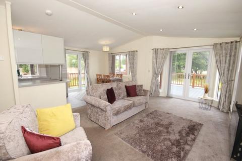 undefined, 21A, Southport, Lancashire, PR9