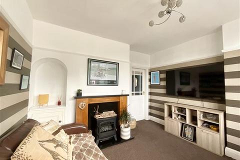 31 Briarfield Crescent, Sheffield, S12 3LB