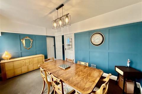 31 Briarfield Crescent, Sheffield, S12 3LB