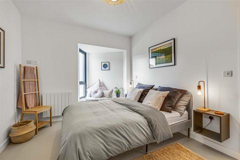 undefined, Inglemere Road, London CR4