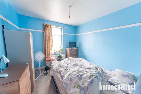 2 bedroom flat for sale, Church Road, London