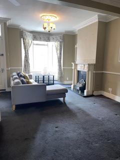 3 bedroom terraced house to rent, Southfield Road, Enfield
