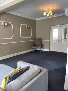 3 bedroom terraced house to rent, Southfield Road, Enfield