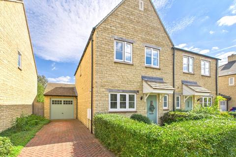 undefined, Shipton-under-Wychwood, Chipping Norton OX7
