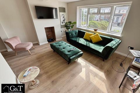 2 bedroom end of terrace house for sale, Pheasant Street, Brierley Hill