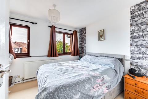 5 Bryant Way, Toddington, Dunstable, LU5 6EX