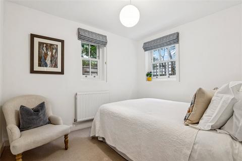 8 Marney Road, London, SW11 5EP