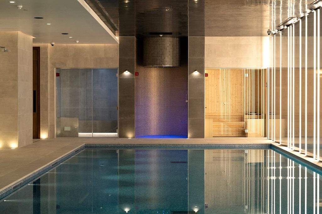 Featuring steam room, sauna & experience shower