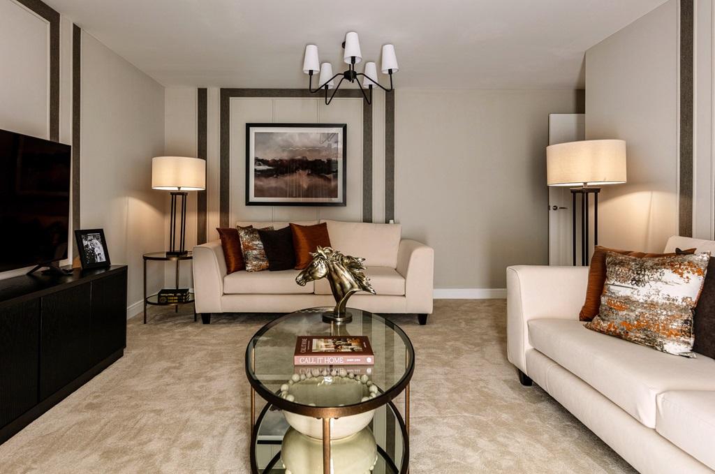 Relax and unwind in the cosy lounge