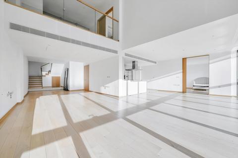 3 bedroom flat to rent, West India Quay, 26 Hertsmere Road, London, E14.
