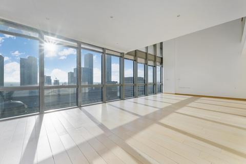 3 bedroom flat to rent, West India Quay, 26 Hertsmere Road, London, E14.