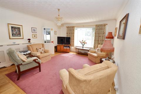 undefined, De Morley Garth, Sheringham