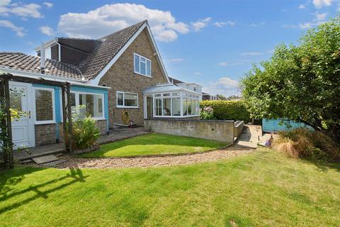 undefined, De Morley Garth, Sheringham