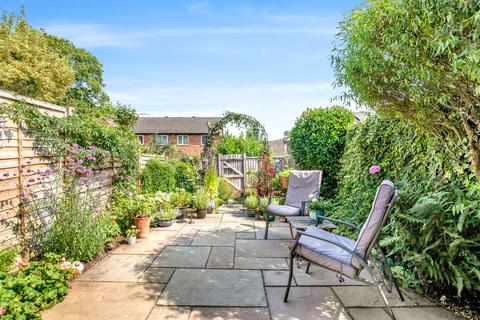3 bedroom terraced house for sale, Blue Timbers Close, Bordon GU35
