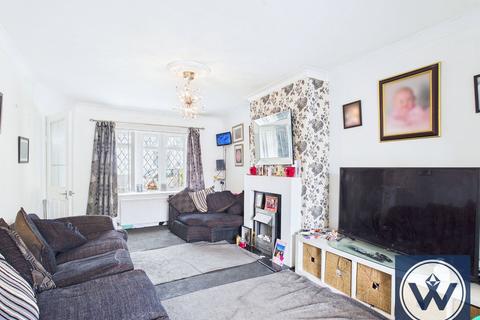 3 bedroom semi-detached house for sale, Stanhope Road, Greenford, UB6 9EA
