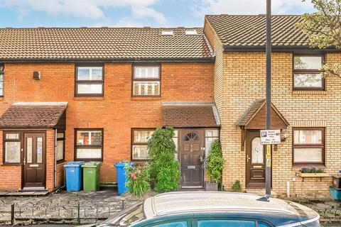 19 Trothy Road, London, SE1 5RR