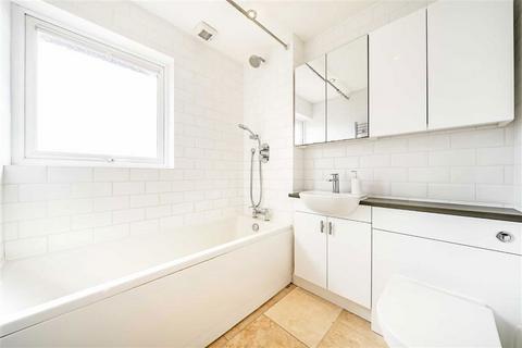 19 Trothy Road, London, SE1 5RR