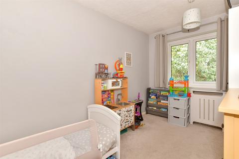 Flat 14, Byron House Chapel Close, Crayford, Dartford, DA1 4DG