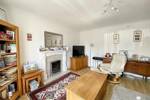 2 bedroom detached bungalow for sale, Callans Drive, Pembroke