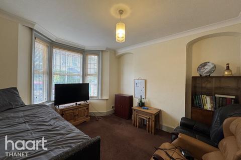 2 bedroom end of terrace house for sale, Upton Road, Broadstairs
