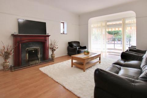 434 Wickham Road, Croydon, CR0 8BL