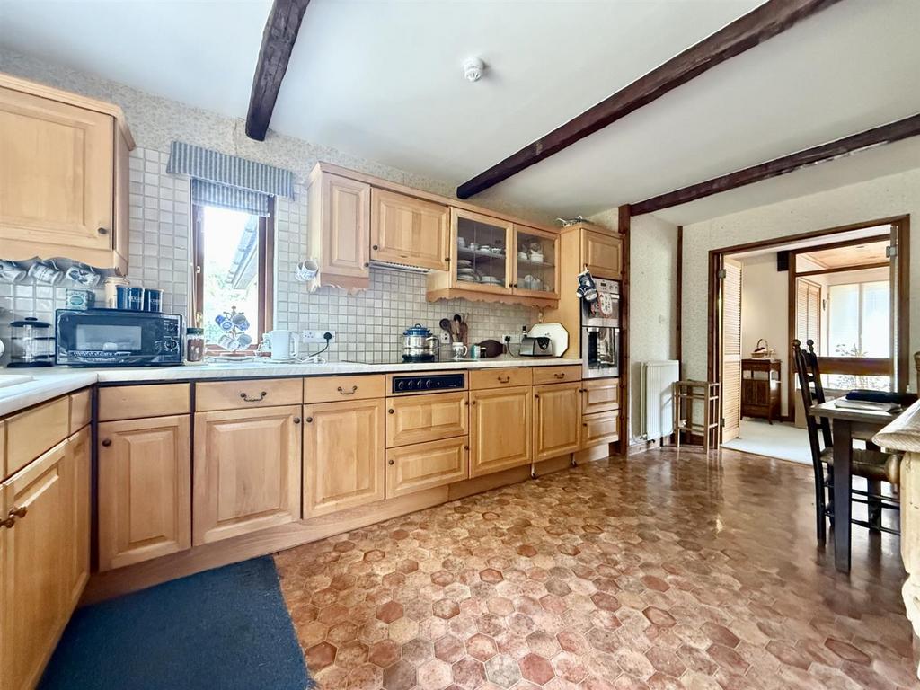 Kitchen.jpg