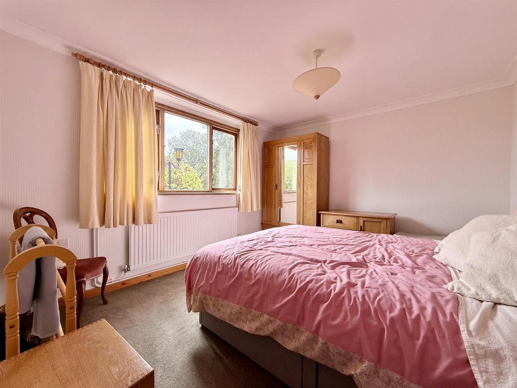 Bedroom1.jpg
