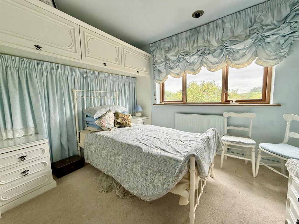 Bedroom3.jpg