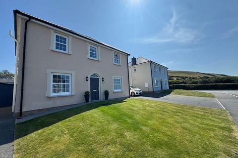4 bedroom detached house for sale, Stad Craig Ddu, Llanon, SY23
