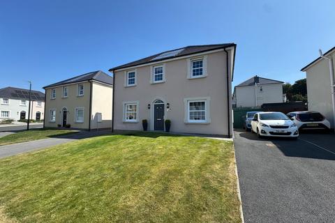 4 bedroom detached house for sale, Stad Craig Ddu, Llanon, SY23