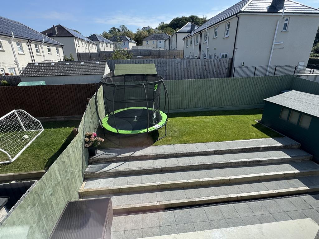 Rear Bedroom 2