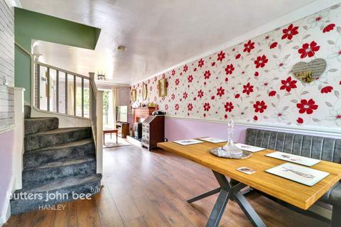 3 bedroom terraced house for sale, Adkins Street, Stoke-On-Trent, ST6 2LH