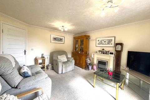 undefined, Pound Avenue, Stevenage