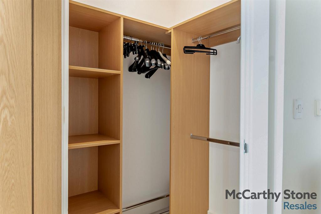 8661137-interior13-800.jpg
