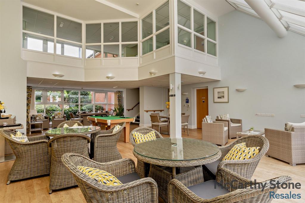 8661137-interior08-800.jpg