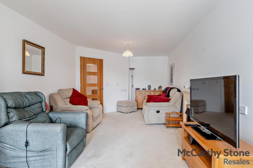 8661137-interior28-800.jpg
