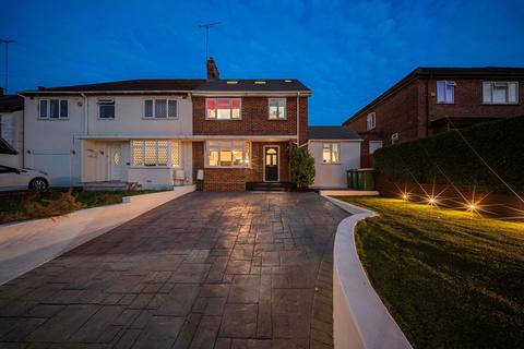 undefined, Avenue Road, Erith DA8