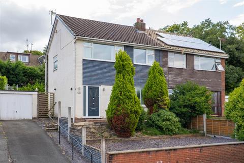 4 Cliffe Drive, Whittle Le Woods, Chorley, PR6 7HT