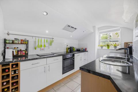 2 bedroom flat for sale, The Park, Cheltenham, GL50 2SG