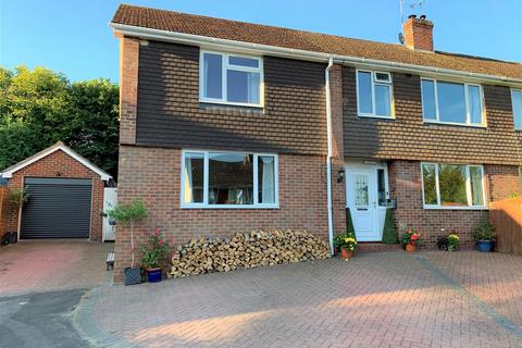 4 bedroom semi-detached house for sale, Chiltlee Close, Liphook