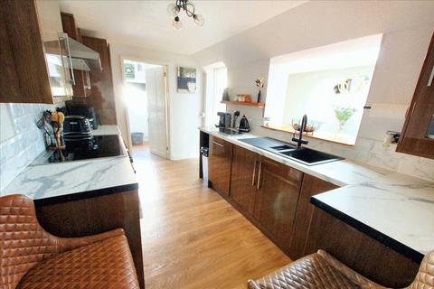 2 bedroom terraced house for sale, 11 Clarence Street, Pembroke Dock