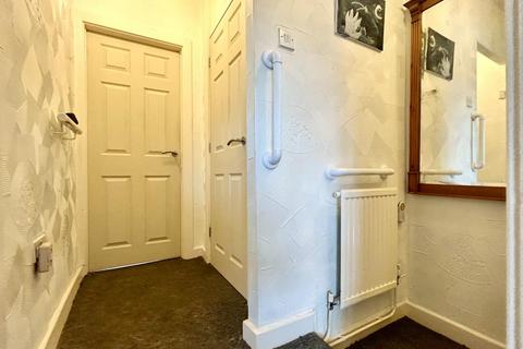 31 The Crescent, Bolton Upon Dearne, Rotherham, S63 8HS