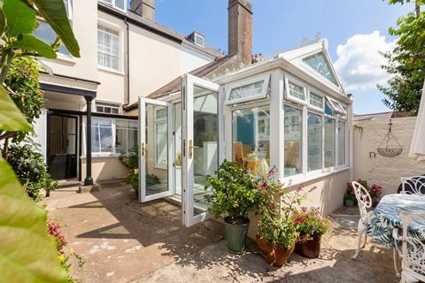 6 bedroom house for sale, 29 Chevalier Road, St Helier