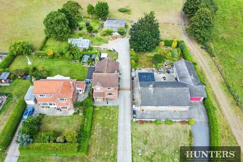 undefined, Northgate, Hunmanby