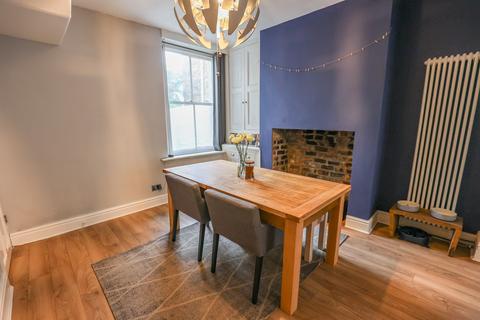 40 Vale Road, Lancaster, LA1 2JL