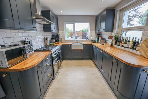 40 Vale Road, Lancaster, LA1 2JL