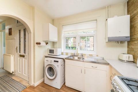 4 bedroom terraced house for sale, Manygates, London SW12