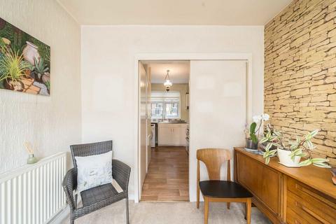 4 bedroom terraced house for sale, Manygates, London SW12