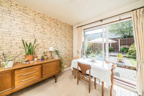 4 bedroom terraced house for sale, Manygates, London SW12