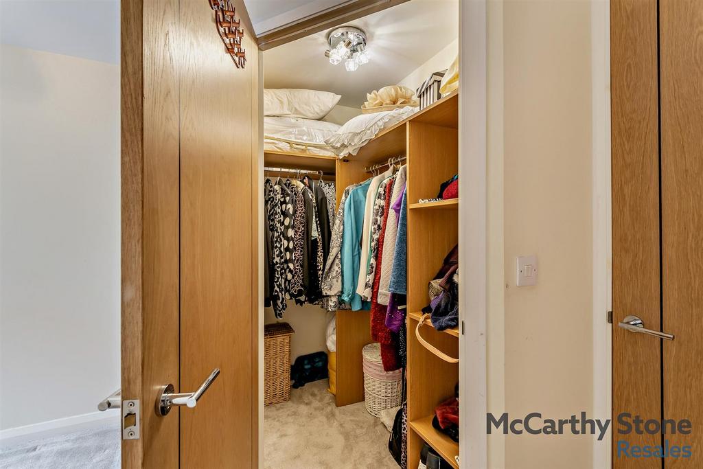 8660997-interior07-800.jpg
